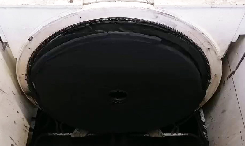 智能變腔壓榨機處理后的濾餅